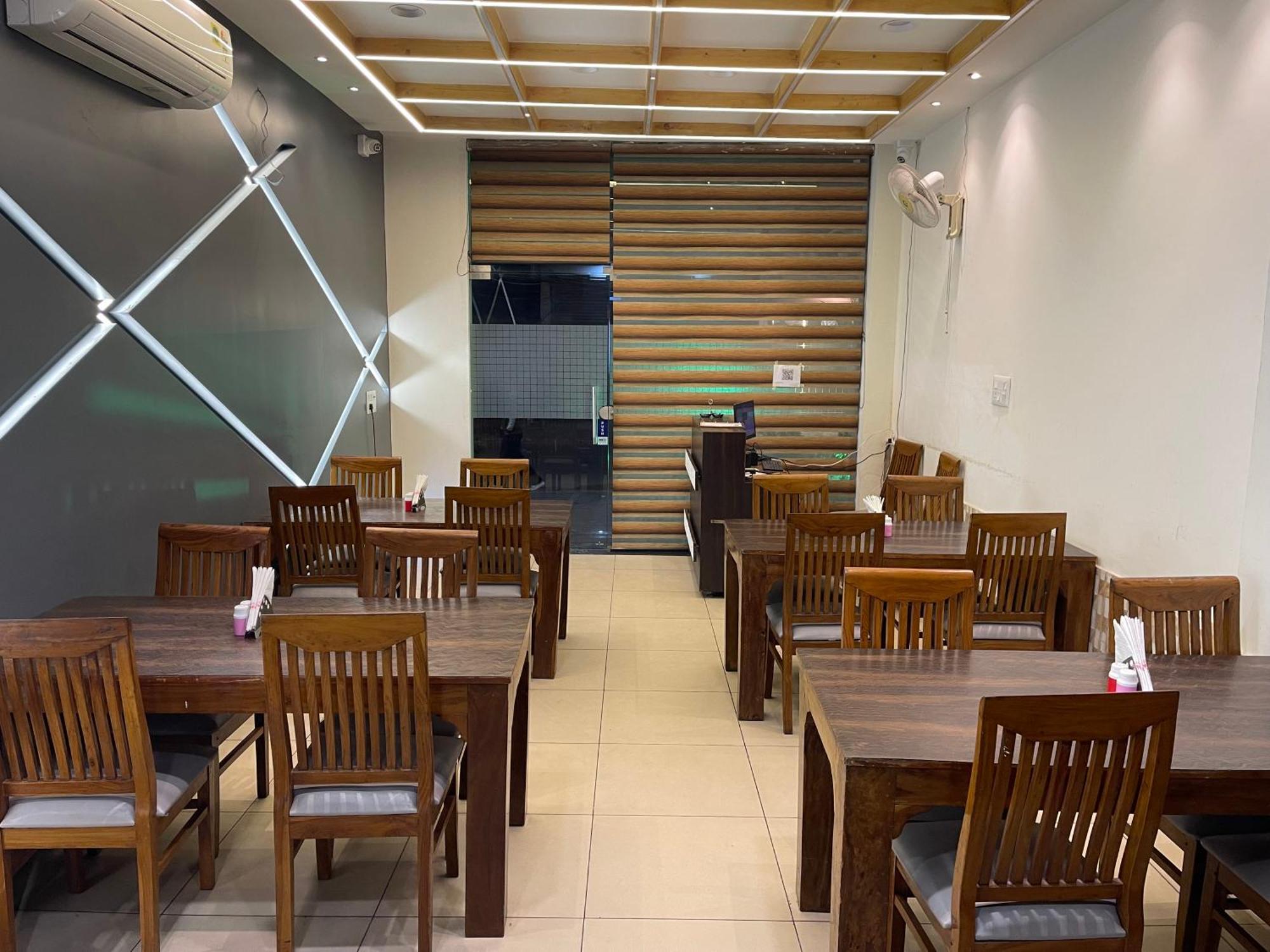Hotel Paradise Dream Ludhiana Buitenkant foto